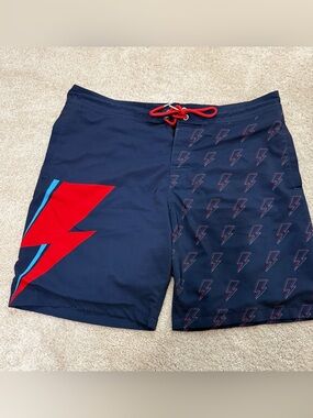 Section 119 David Bowie Men's Navy Lightning Bolt Board Shots - Size 36
